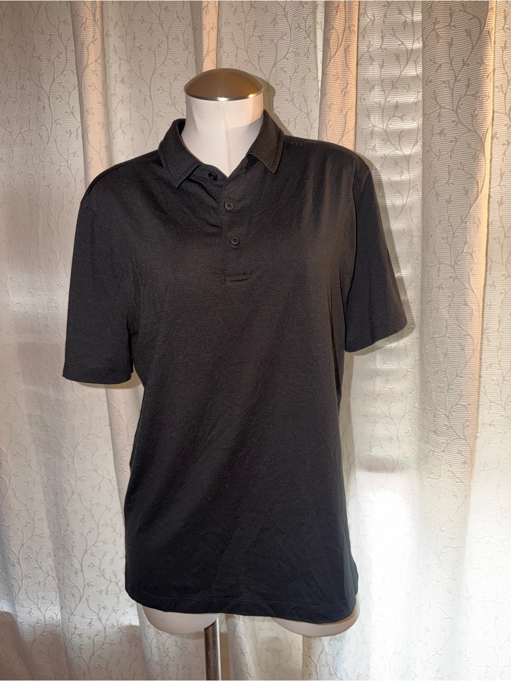Lululemon black polo
